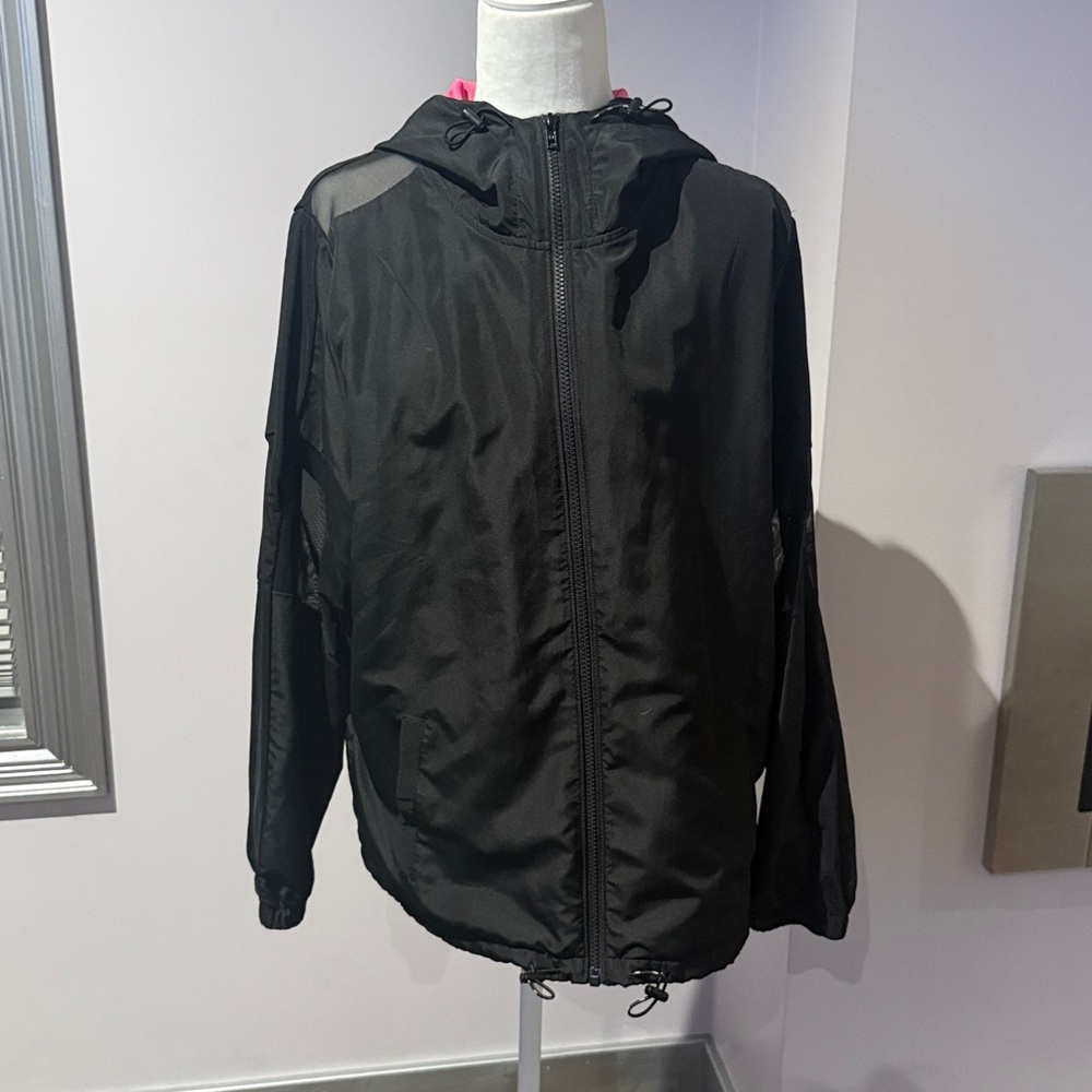 Victoria's Secret PINK windbreaker size m/L